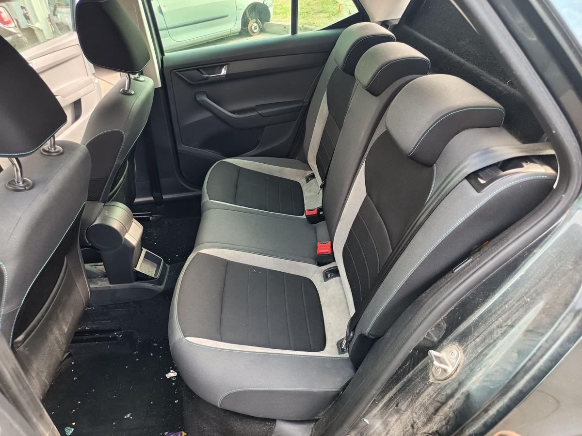 Skoda Fabia III NJ original R&uuml;cksitzbank Fond geteilt Stoff/Alcantara Bj 2015
