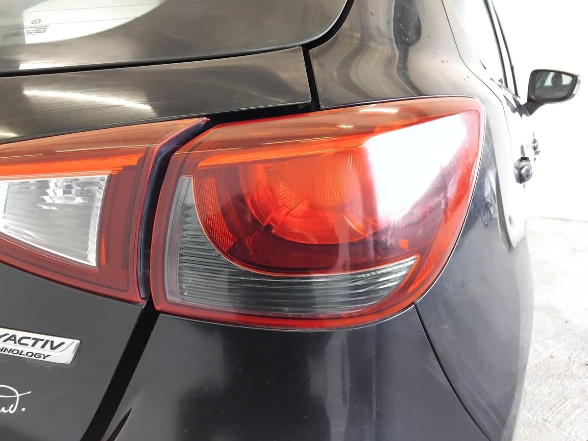 Mazda2 III DJ original Rückleuchte Heckleuchte rechts außen 5-türig BJ2015