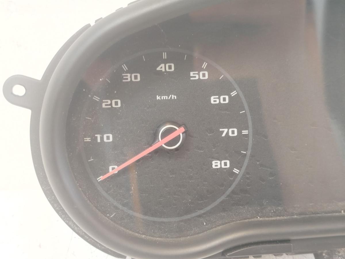 Aixam Minauto Access Modell 2021 Tacho Kombiinstrument Tankanzeige Cockpit 12tkm