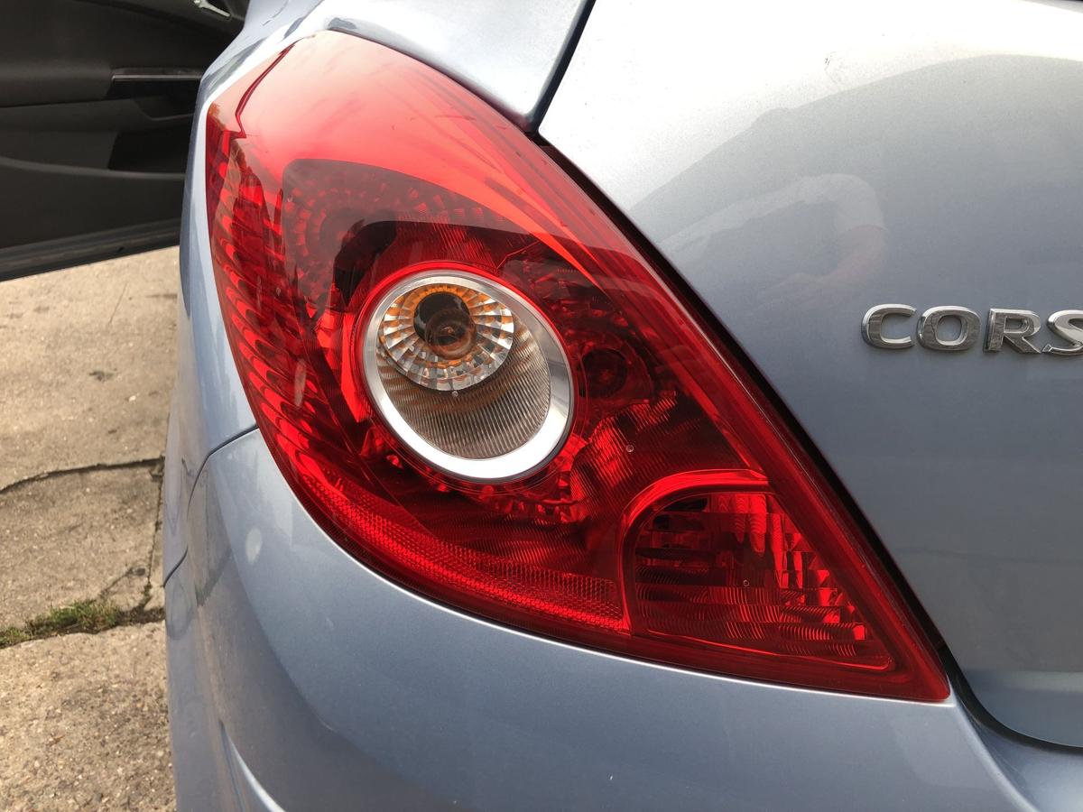 Opel Corsa D Rückleuchte links Heckleuchte Rücklicht nur für 3 türer
