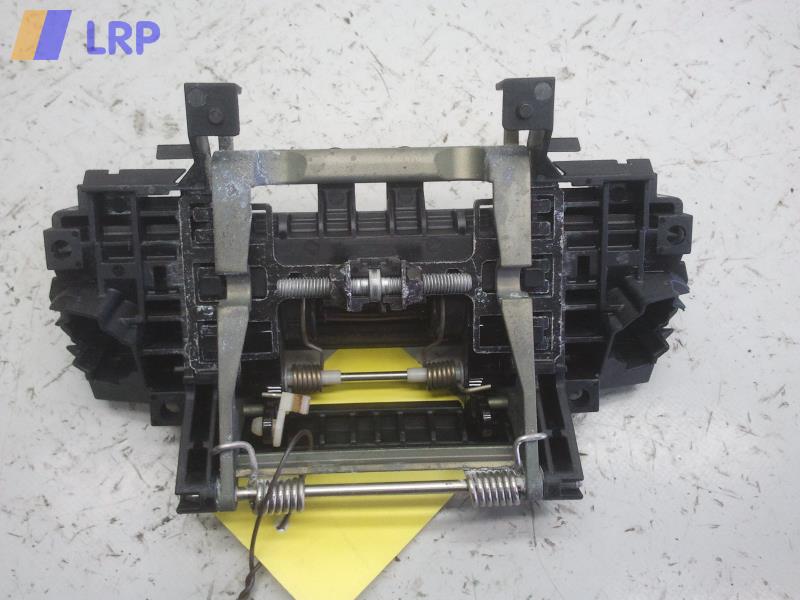 Audi A8 4E D3 Bj.2002 original Türgriff vorn rechts mit Träger