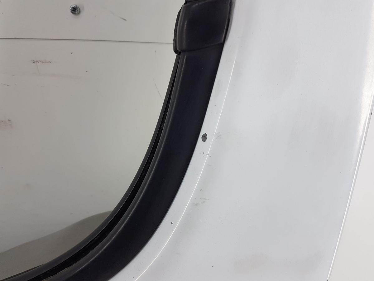 Opel Vivaro Tür vorn links in 10U Casablancaweiss Bj2007