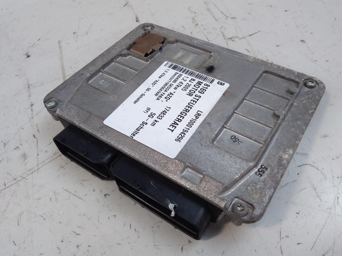 Skoda Fabia 6Y original Steuergerät Motor 5WP44305 03E906033A 1.2 47kw BJ2005
