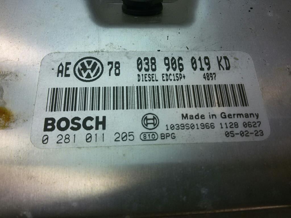 VW Passat 3BG Steuergerät Motor 1,9TDI 96kw AVF BJ2005