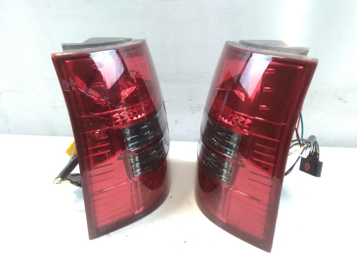 VW Golf 4 1J Variant Satz R&uuml;ckleuchten Heckleuchten rot grau BJ2006