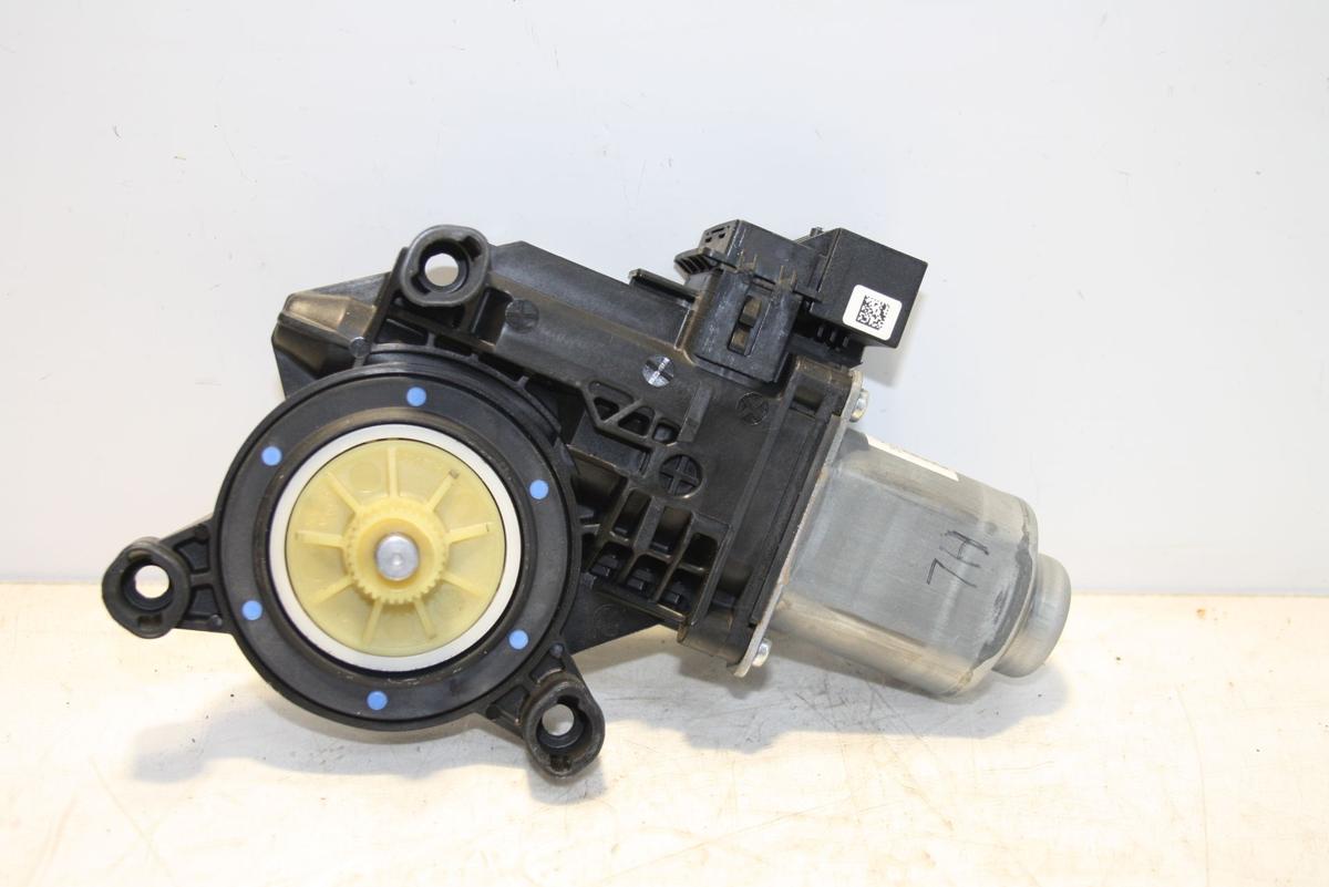 VW Polo 9N3 5trg orig Fensterhebermotor hinten links 6Q0959811C Bj 2009