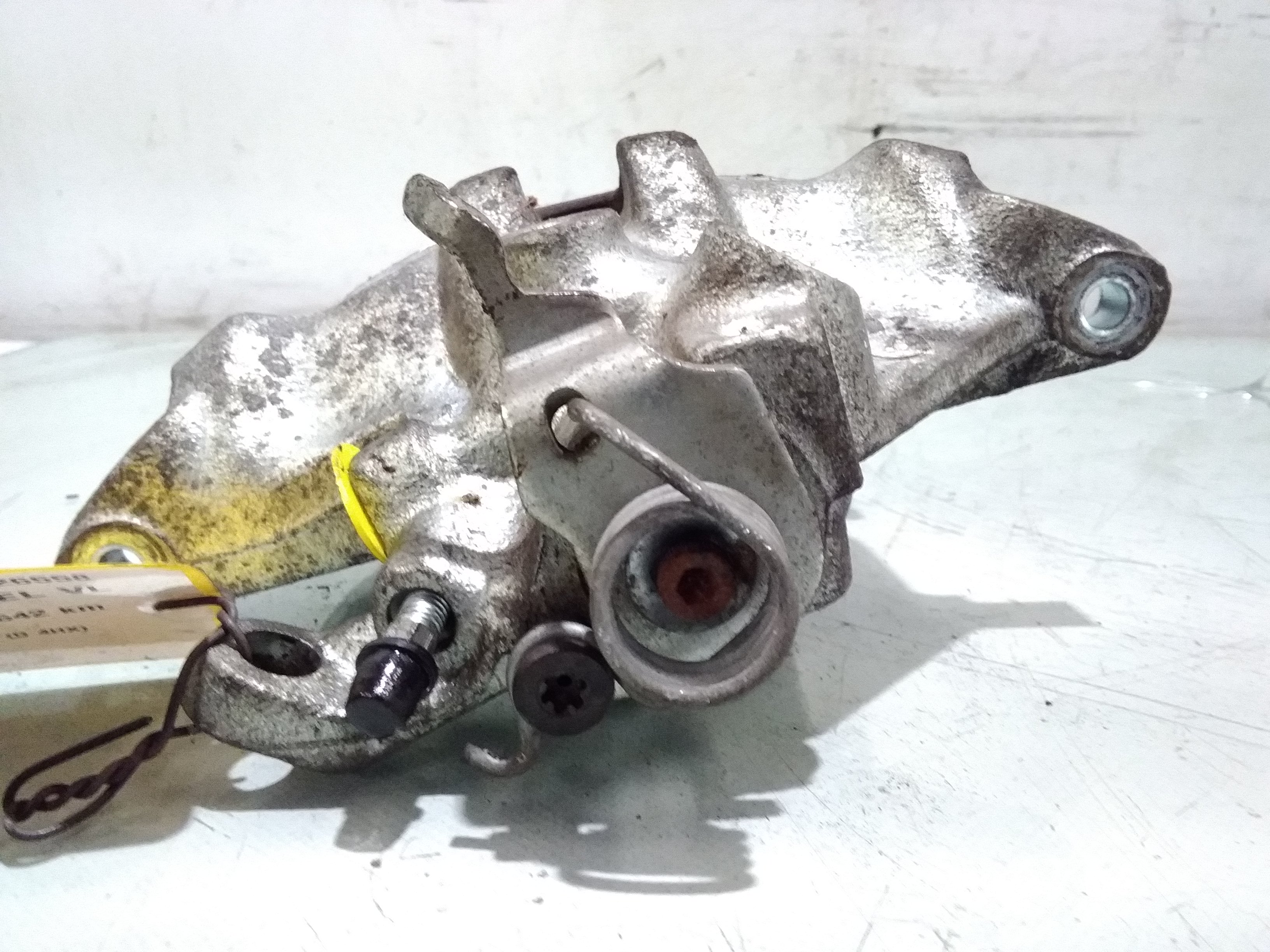 Citroen C5 TypD Bremssattel links vorn BJ2001