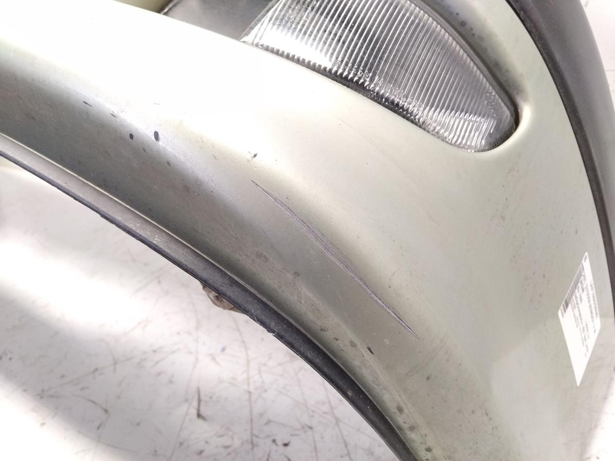 Toyota Avensis T22 original Sto&szlig;f&auml;nger Sto&szlig;stange vorn hellgr&uuml;nmetallic Bj.1999