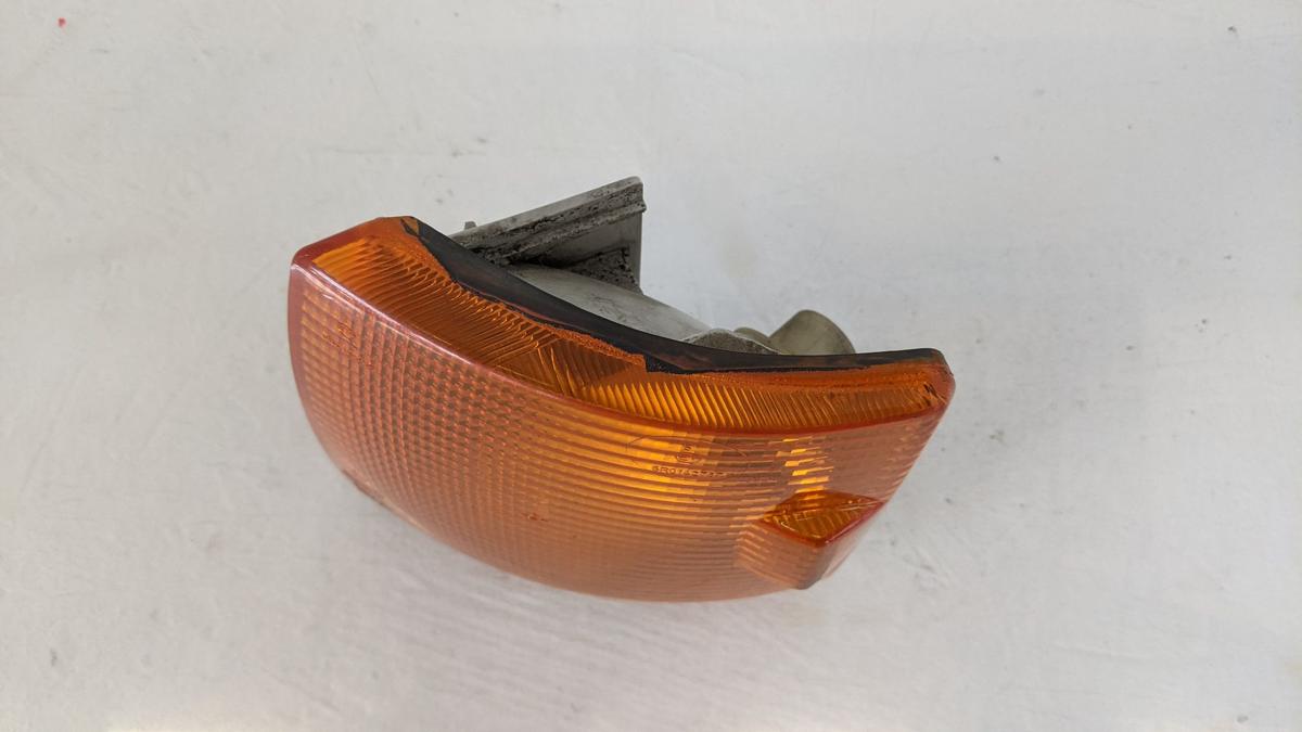 Blinkleuchte vorn links Blinker Blinklicht kurze Front VW T4 7D