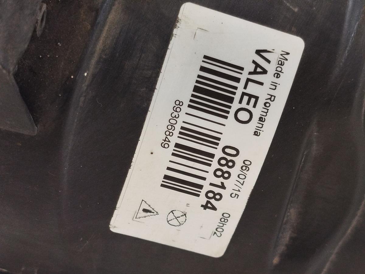 VW Polo 9N 9N1 Scheinwerfer rechts Frontscheinwerfer Halogen Valeo