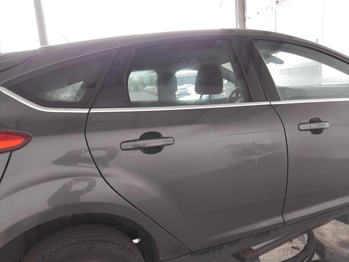 Ford Focus 3 Facelift Flie&szlig;heck T&uuml;r hinten rechts magneticgraumetallic BJ2015