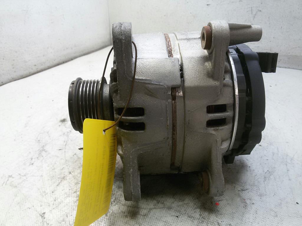 Seat Alhambra 06F903023J Lichtmaschine Generator 140A original BJ2008