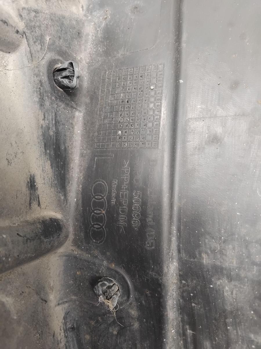 Audi A3 8P Facelift original Radhausschale vorn links Vorderteil Bj.2013