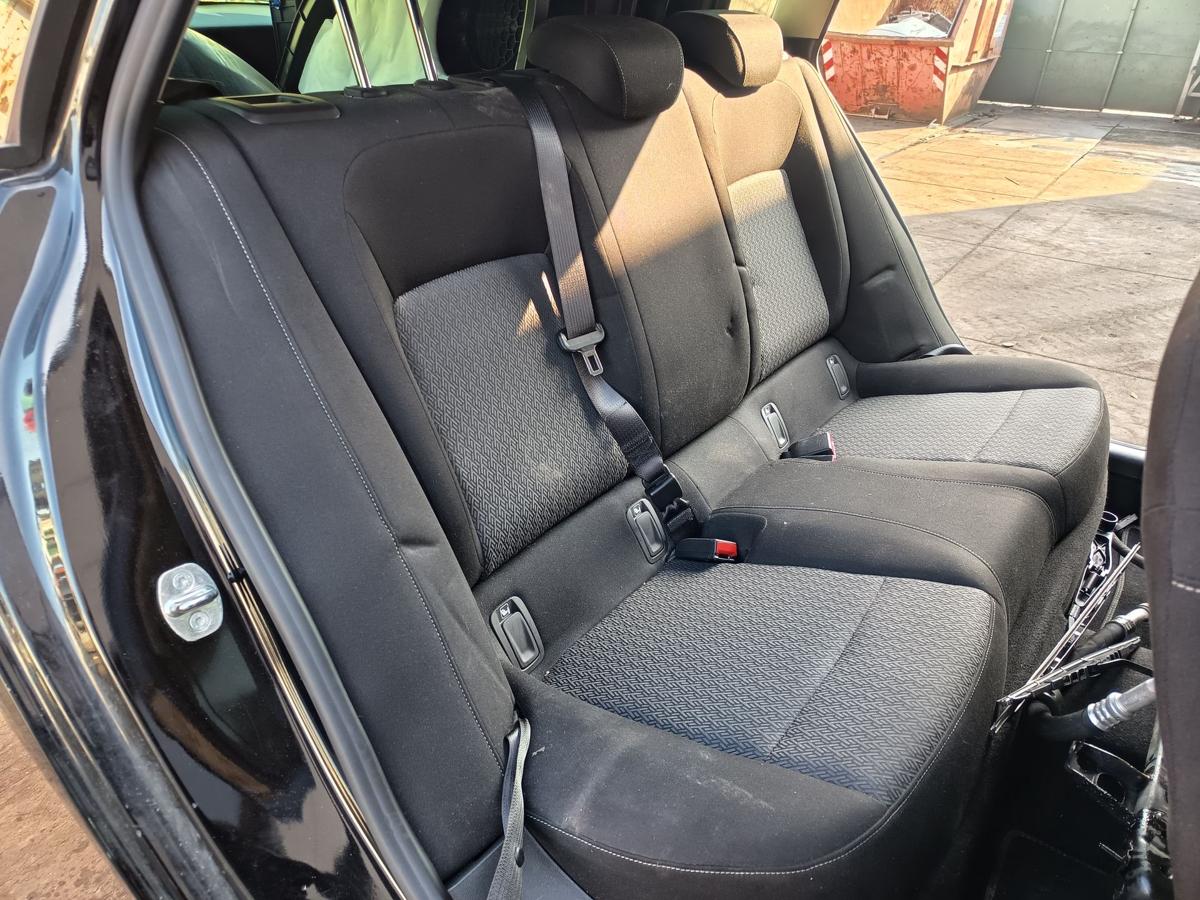 Opel Insignia B Sports Tourer original R&uuml;cksitzbank komplett Stoff Milano Bj2019