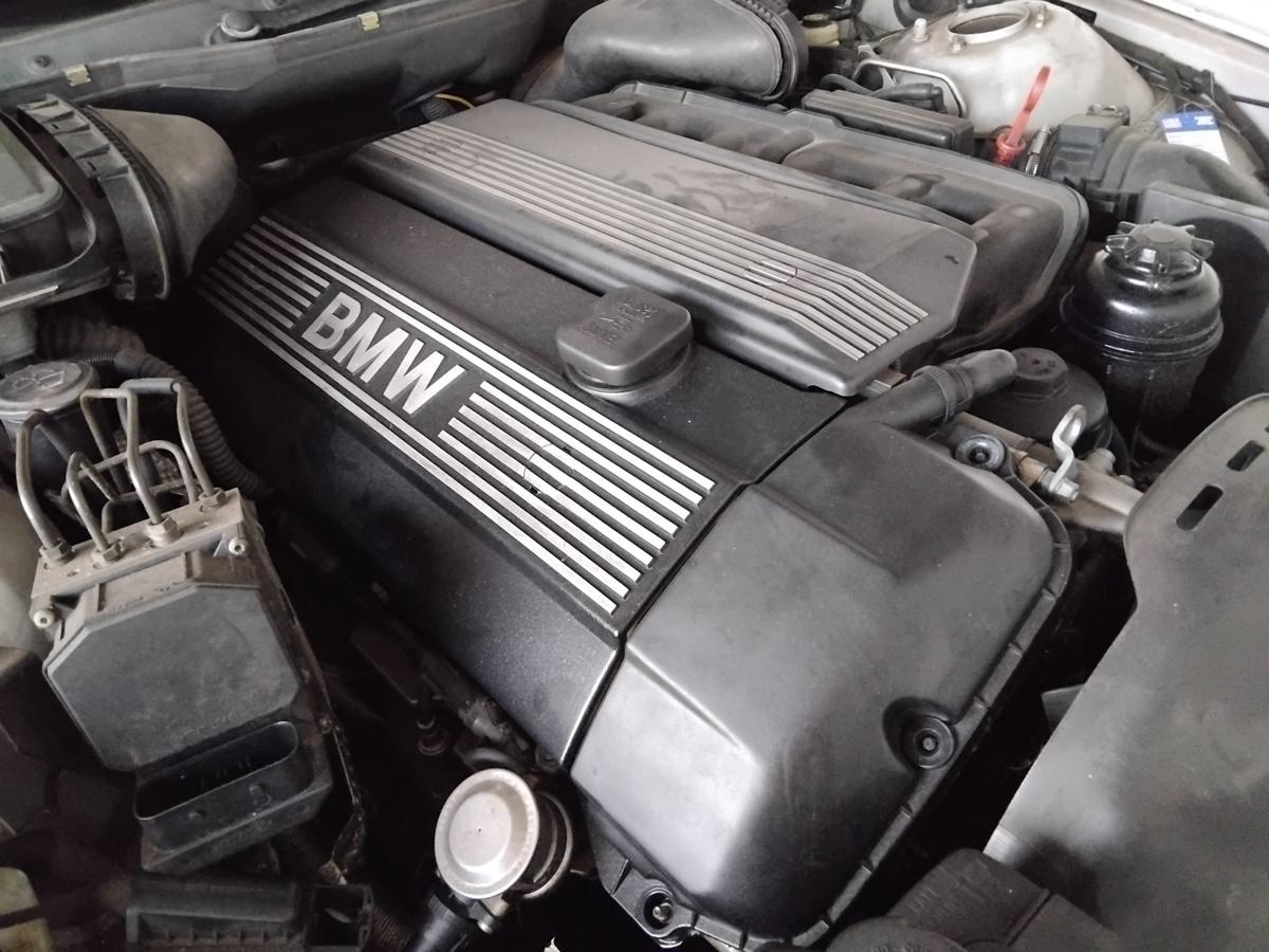 BMW E39 5er Motor Engine 226S1 2.2 M54 125kw 207684km BJ2001