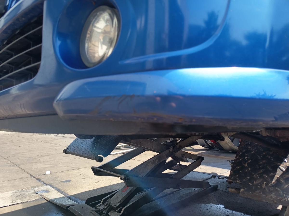 Citroen C2 original Stoßstange Fänger vorn/Front KMH Königsblau Bj 2005
