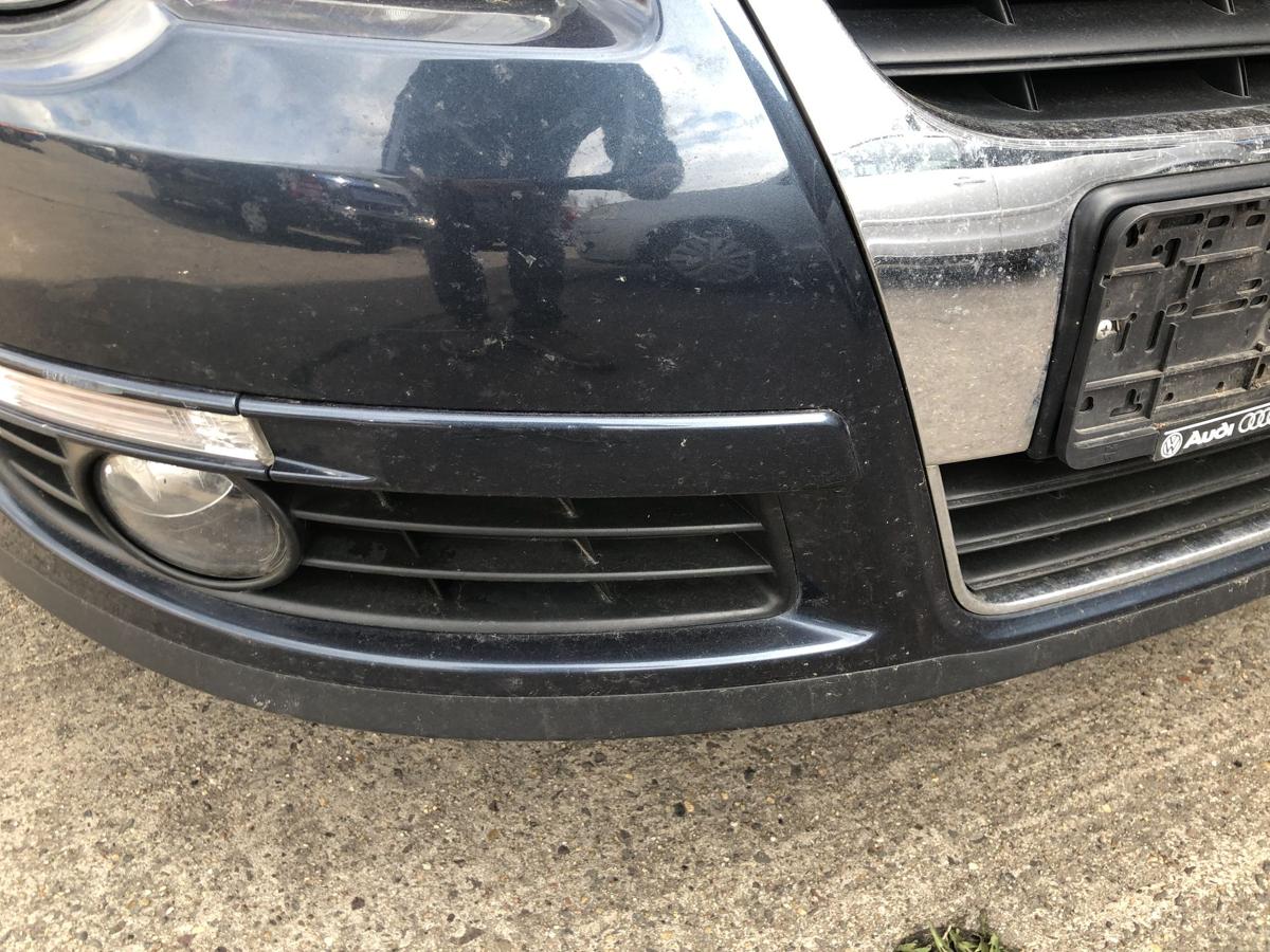 VW Passat 3C B6 Sto&szlig;f&auml;nger vorn Frontsch&uuml;rze Grill Nebel LC5F Blue Graphit