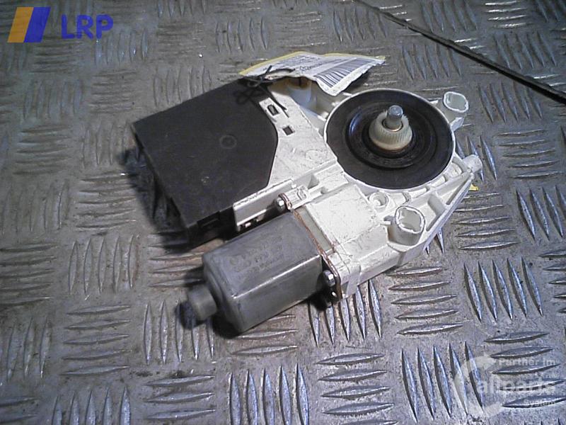 Audi A3 8P Fensterhebermotor hinten rechts 8P4959802B ohne Mechanik BJ2005