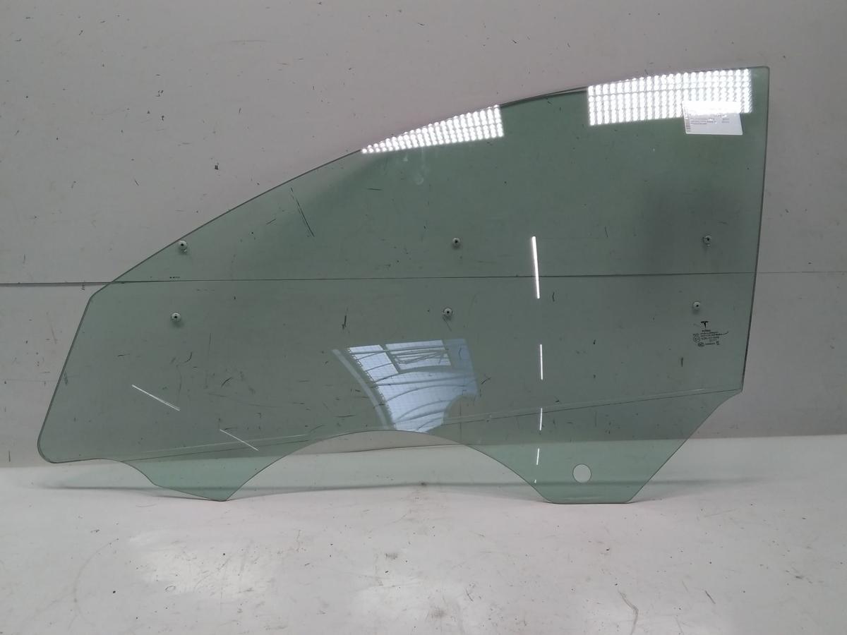 Tesla Model Y original Türscheibe vorn links Verbundglas VSG grün BJ2023