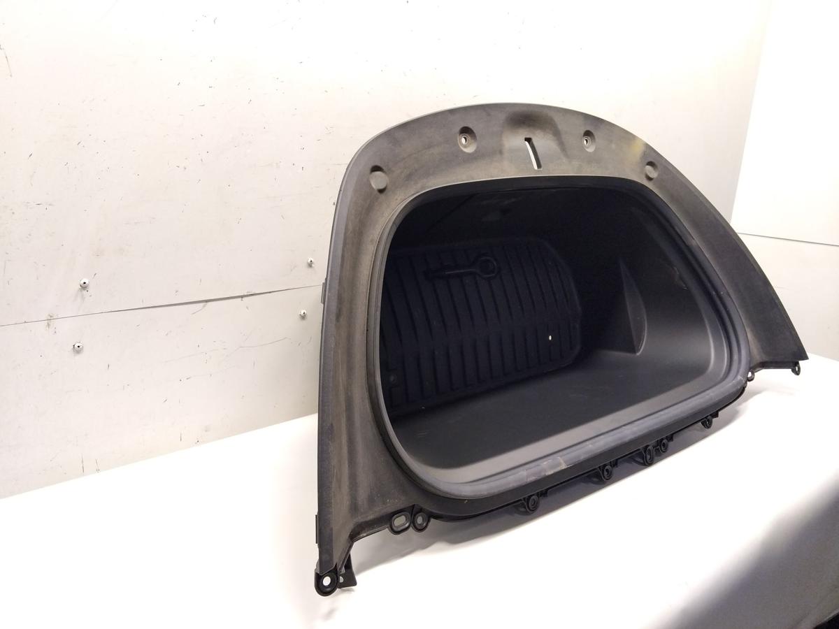 Tesla Model Y original Laderaum-Plastikwanne Kofferraumwanne vorn Bj.2023