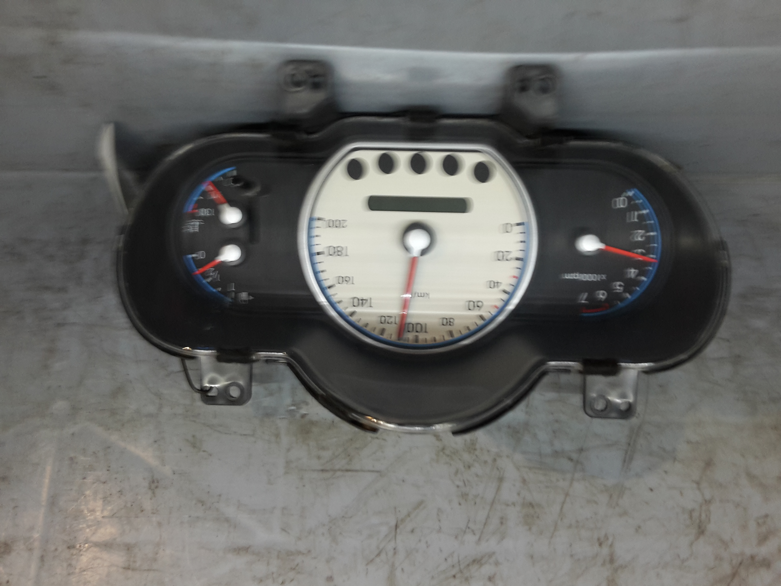 Hyundai i10 PA Bj. 2009 org. Instrumentenkombination Tachometer