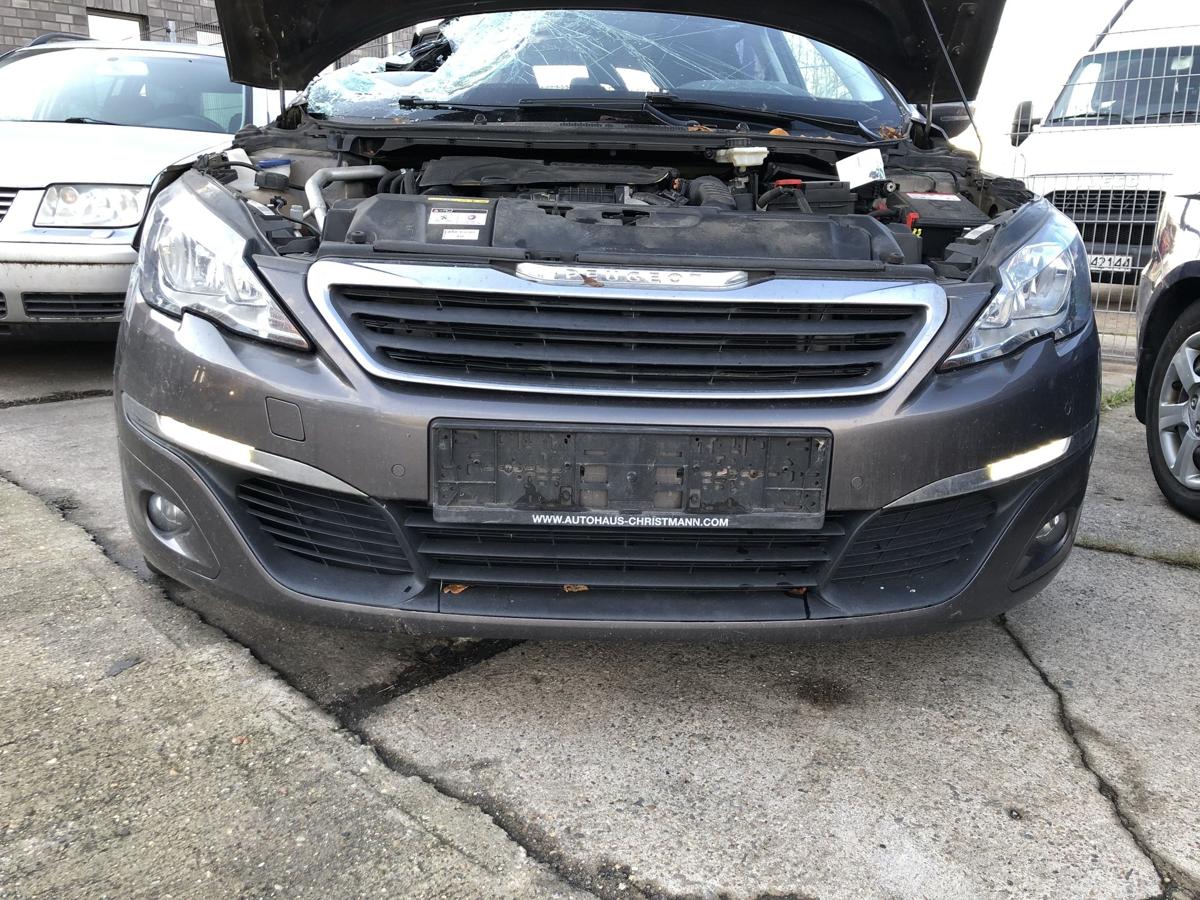 Peugeot 308 SW T9 Sto&szlig;f&auml;nger vorn NSW PDC TFL Moka grau Stossstange SCHADEN