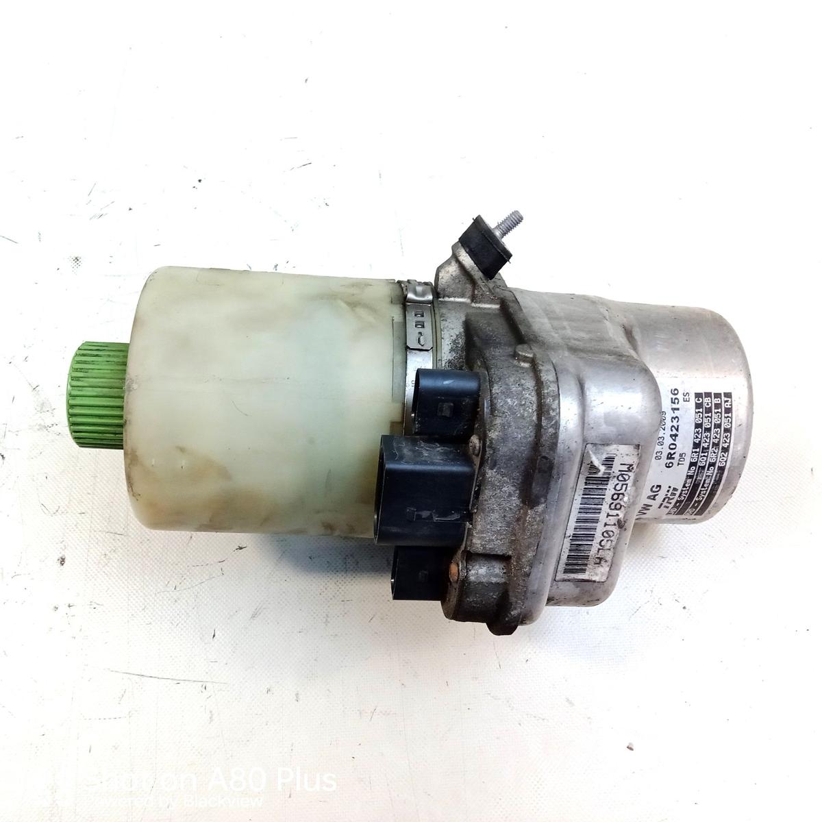 VW Polo 9N3 original Servopumpe elektrohydraulisch TRW 6R0423156 Bj.2009