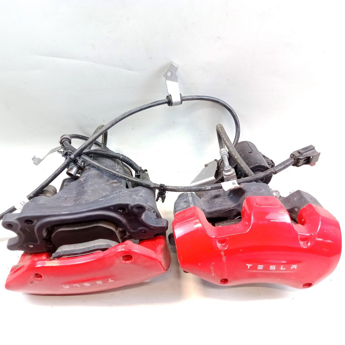 Tesla Model Y Performance original Bremsenset Hinterachse Brembo Bj.2023