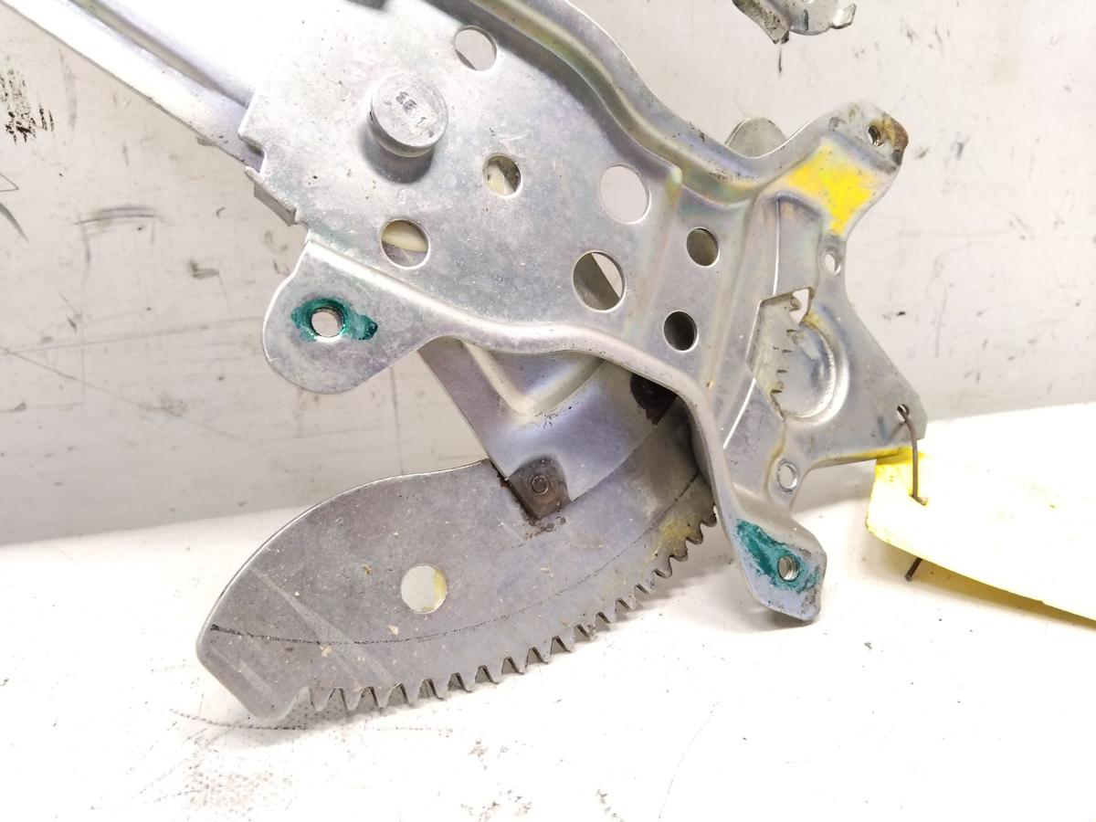 Nissan Pixo original Fensterheber vorn links elektrisch ohne Hebermotor BJ2009