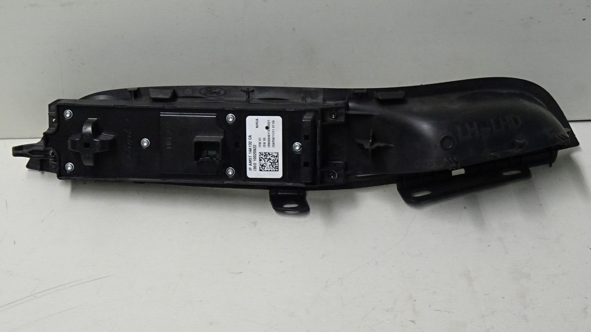 Ford Focus III Bj2011 Schalter Fensterheber vorn links 3S010020922 Fensterlock Anklappfunktion Spiegel