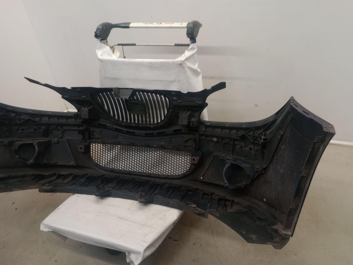 Seat Toledo 3 III 5P orig Stoßstange vorn Stoßfänger Grill LS5S Blau Bj 2005