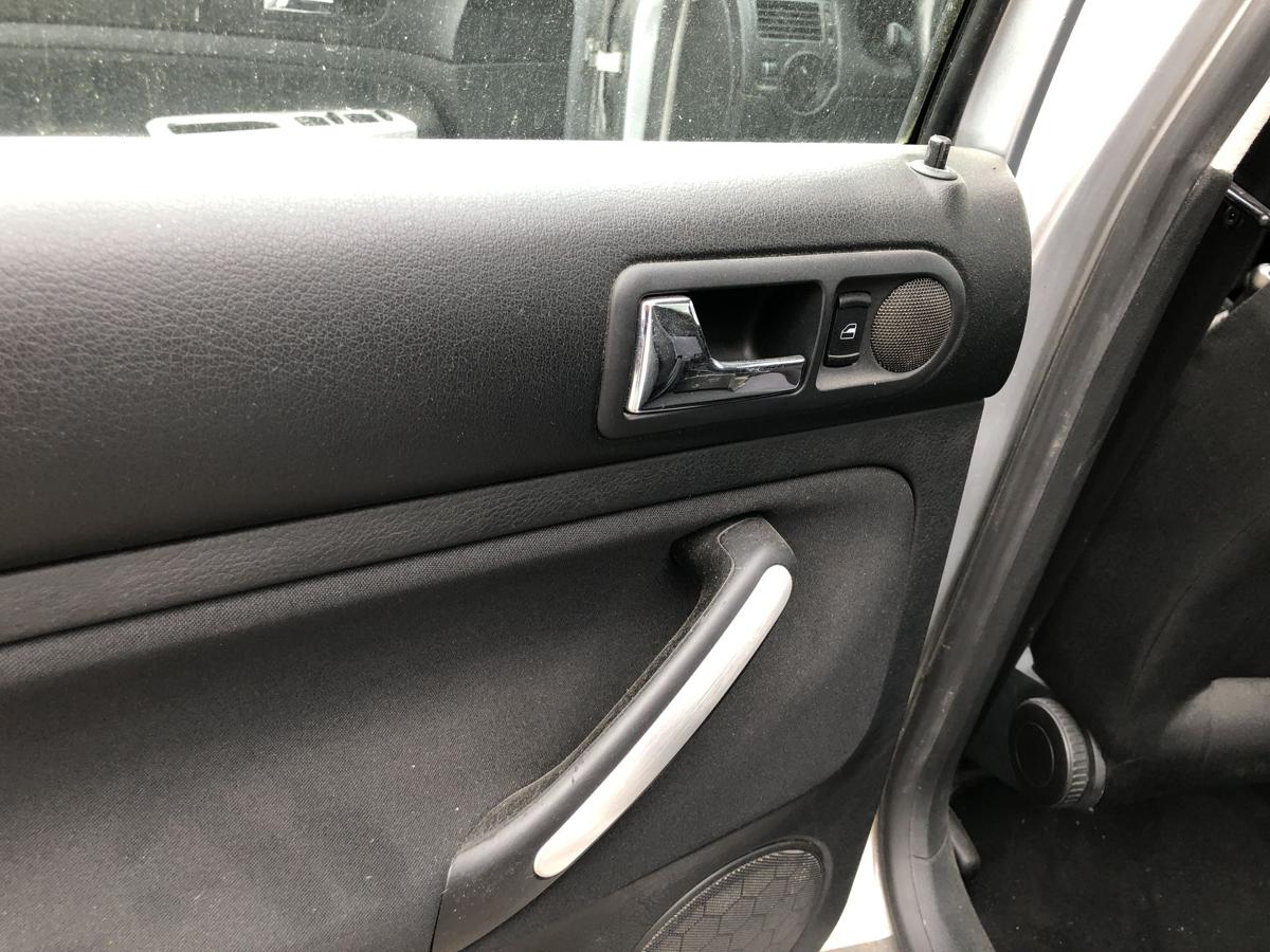 VW Bora 1J T&uuml;rverkleidung hinten links Fondt&uuml;rverkleidung f&uuml;r EFH Limo OEM