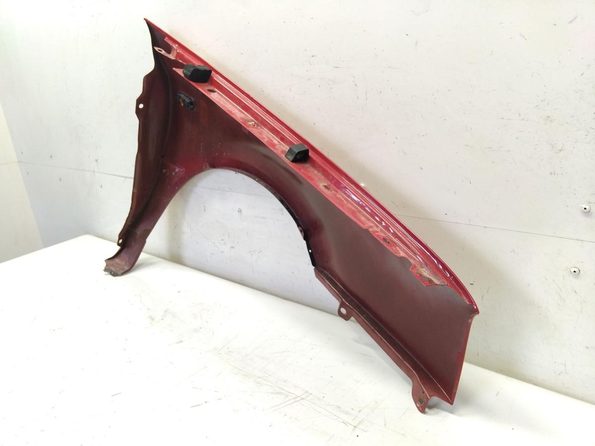 VW Vento Kotfl&uuml;gel vorn links ovaler Seitenblinker LY3D Tornadorot BJ1993