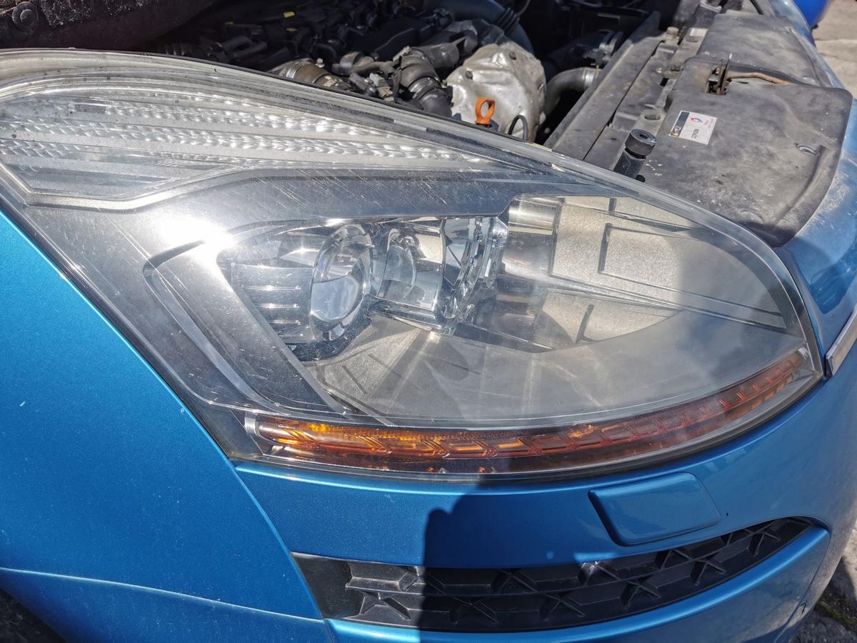 Citroen C4 Picasso U Xenonscheinwerfer Scheinwerfer Xenon vorn rechts Hella