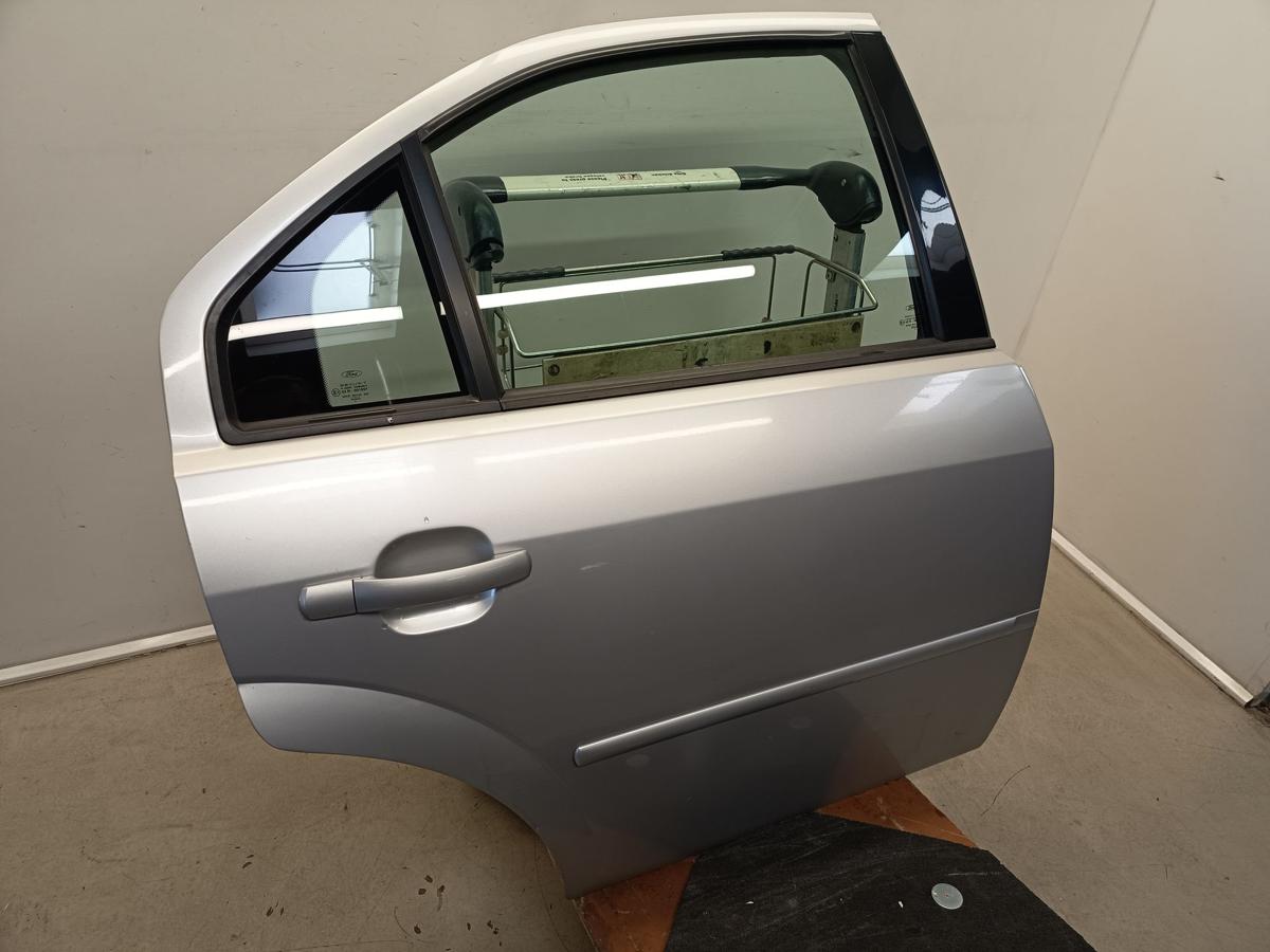 Ford Mondeo III Limo original T&uuml;r hinten rechts Kristall Silber Bj 2005