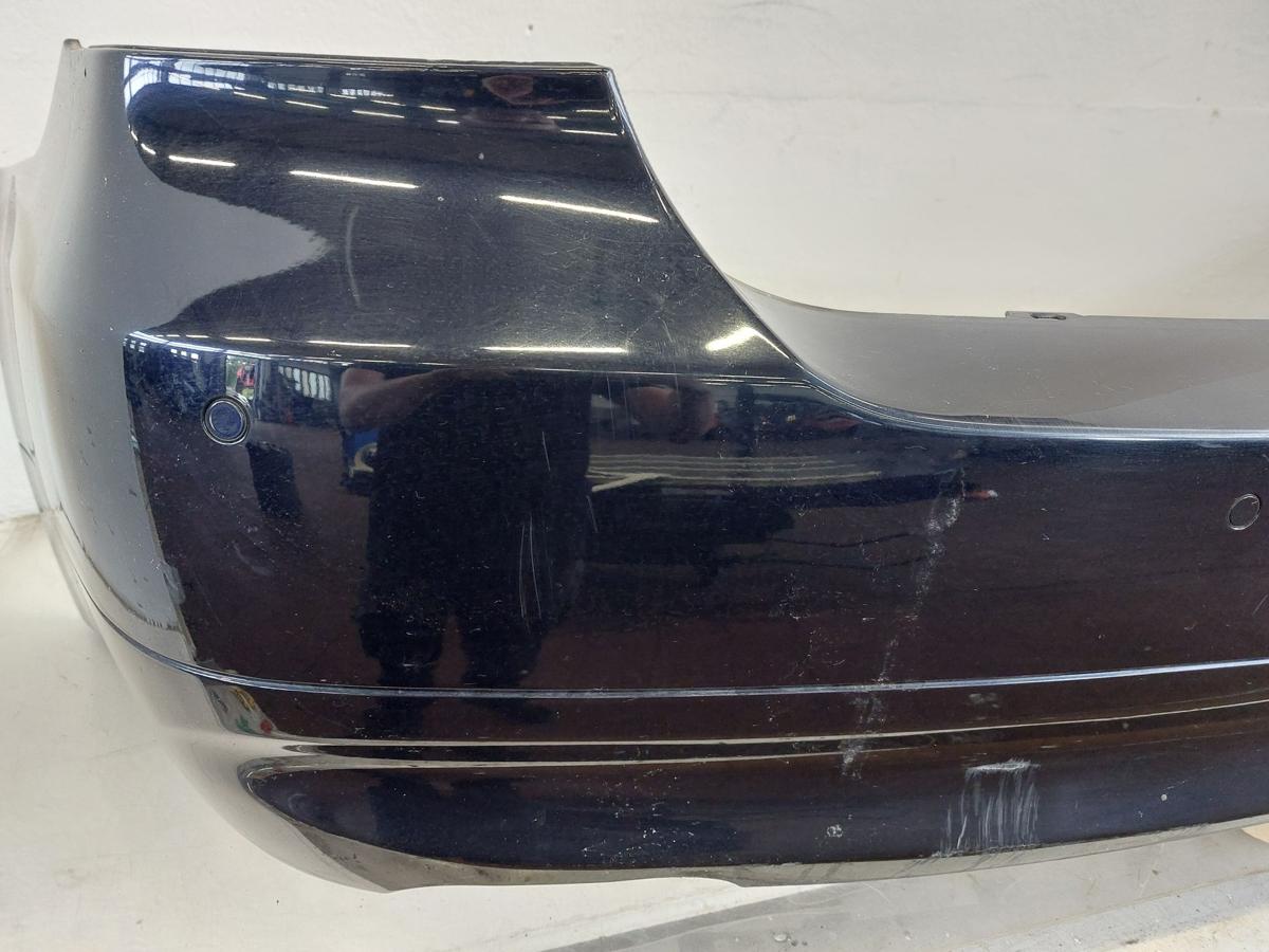 BMW 3er E90 Sto&szlig;f&auml;nger hinten Hecksch&uuml;rze mitz PDC Limo A35 Monacoblau Metallic