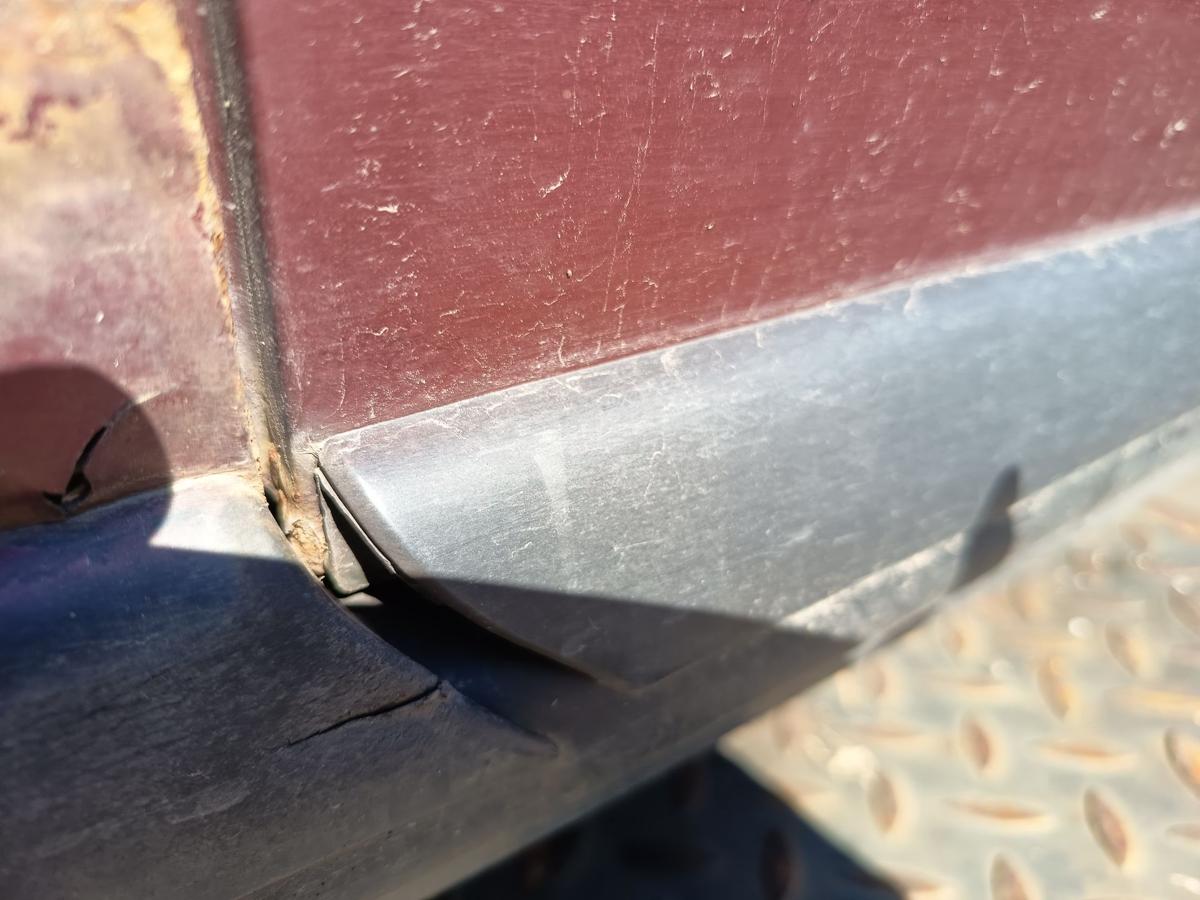 Audi A4 B5 8D original Tür hinten links Fond Z3L Hibiscusrot Bj 2000