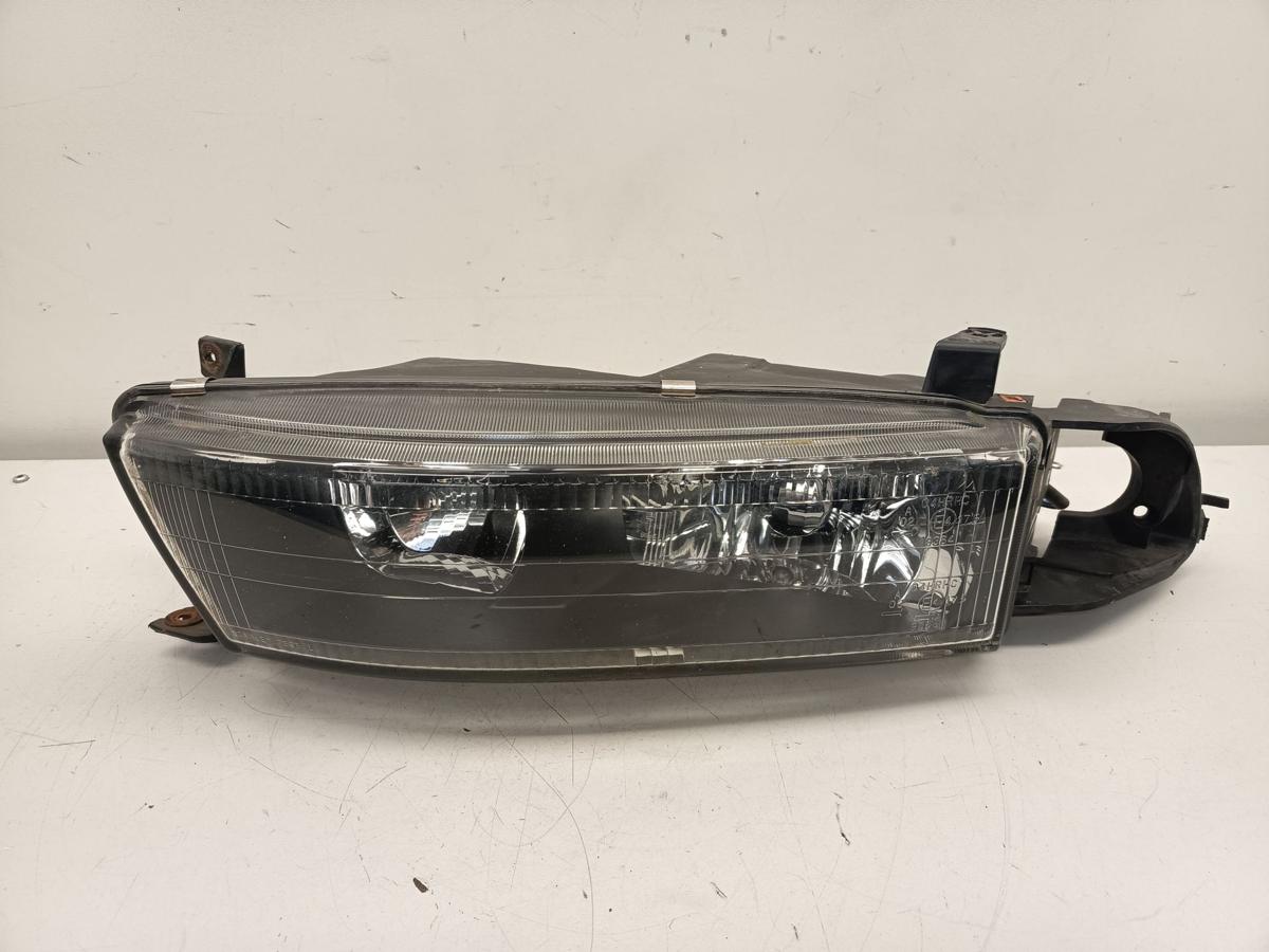 Mitsubishi Galant EA0 original Scheinwerfer links Halogen Baujahr 2002