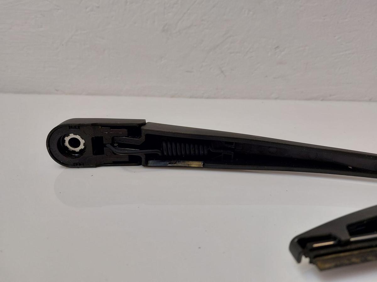 Mitsubishi Eclipse Cross GK0 ab21 Heckwischerarm Wischerarm hinten