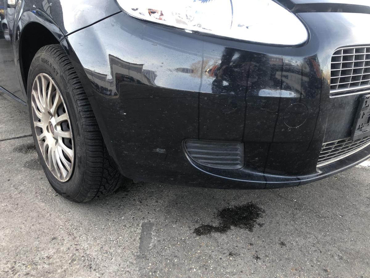Fiat Grande Punto 199 Sto&szlig;f&auml;nger vorn 891 Nero Bumper Stossstange