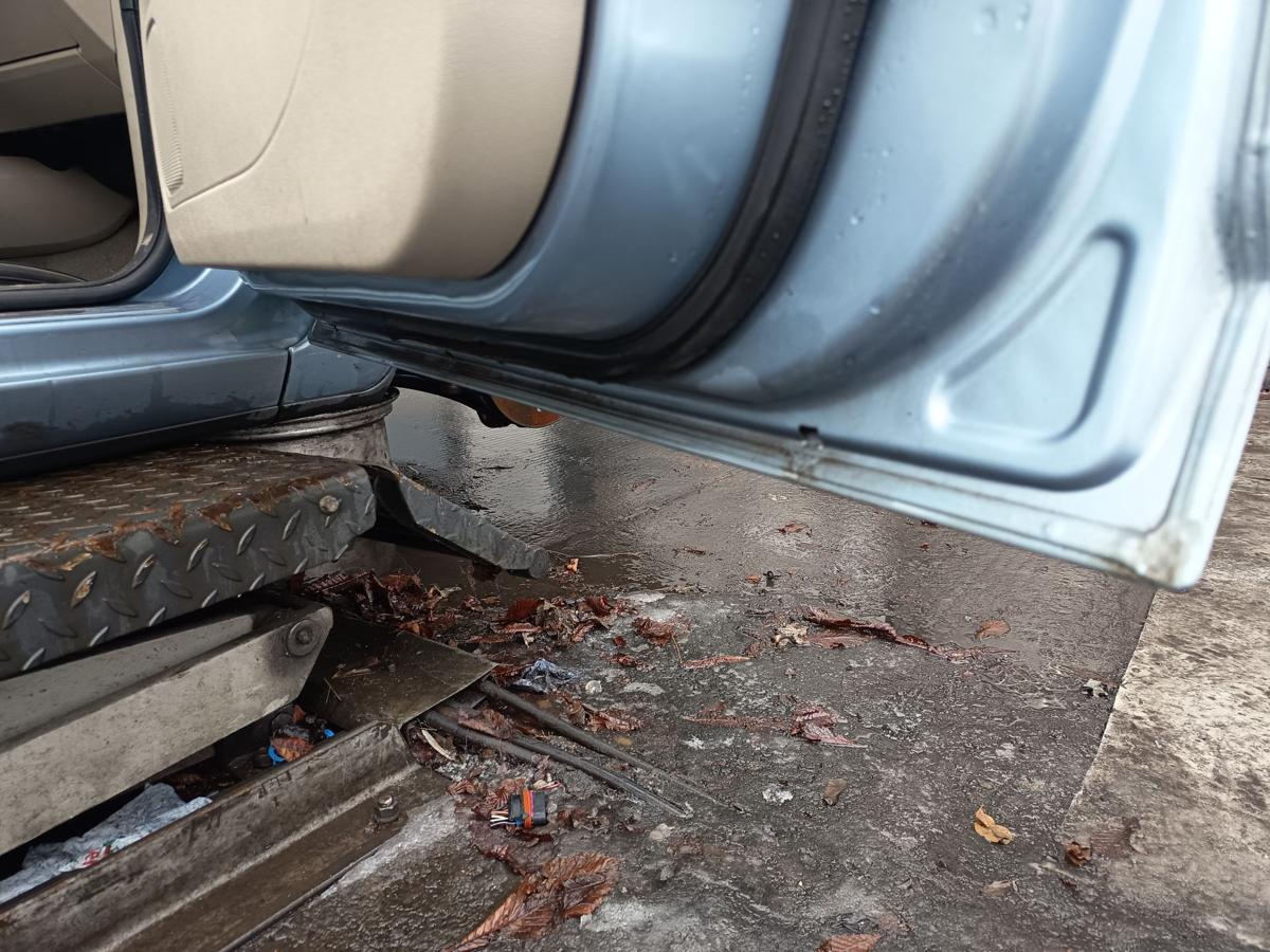 Ford Focus II original T&uuml;r vorn rechts Beifahrer Tonic Bj 2005