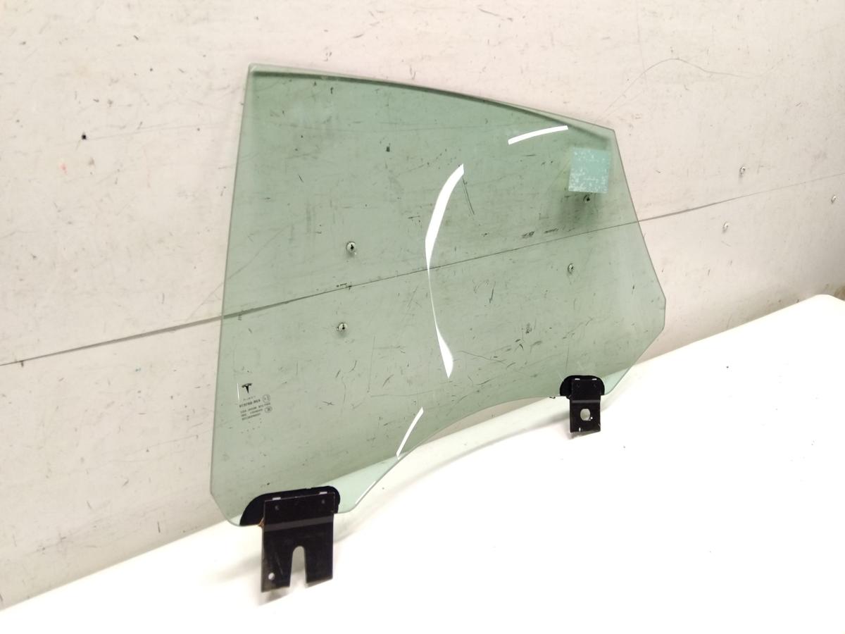 Tesla Model S P85D original T&uuml;rscheibe hinten rechts gr&uuml;ncolor BJ2014