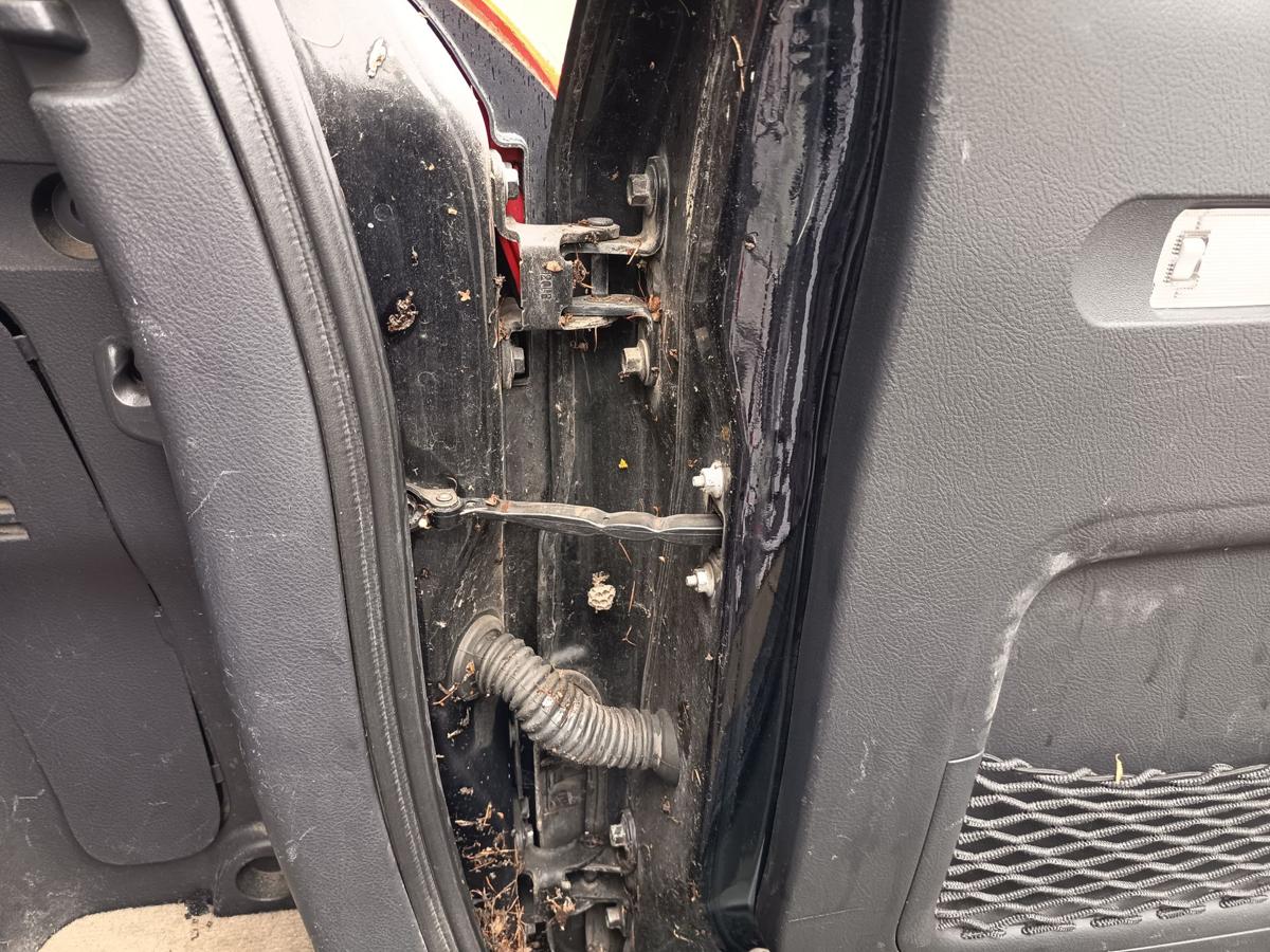 Toyota Rav4 original Heckklappe mit Scheibe 202 Black Facelift Bj 2009