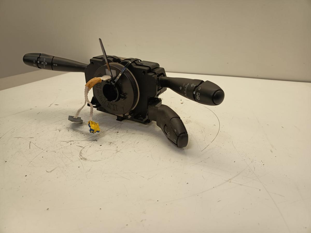 Peugeot 206+ orig Kombischalter Licht und Wischschalter Bj 2009