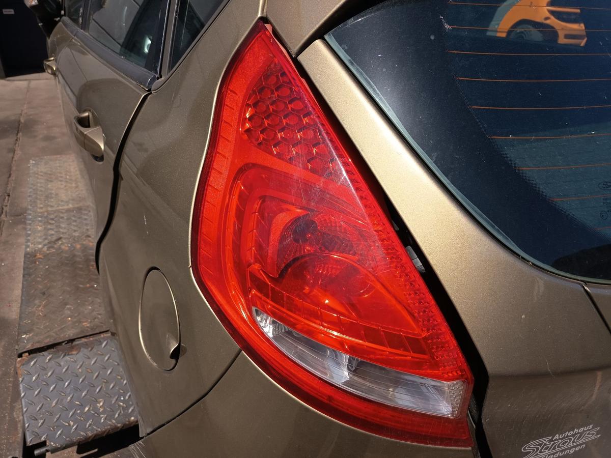 Ford Fiesta VI JA8 original R&uuml;ckleuchte links vor Facelift Bj 2012