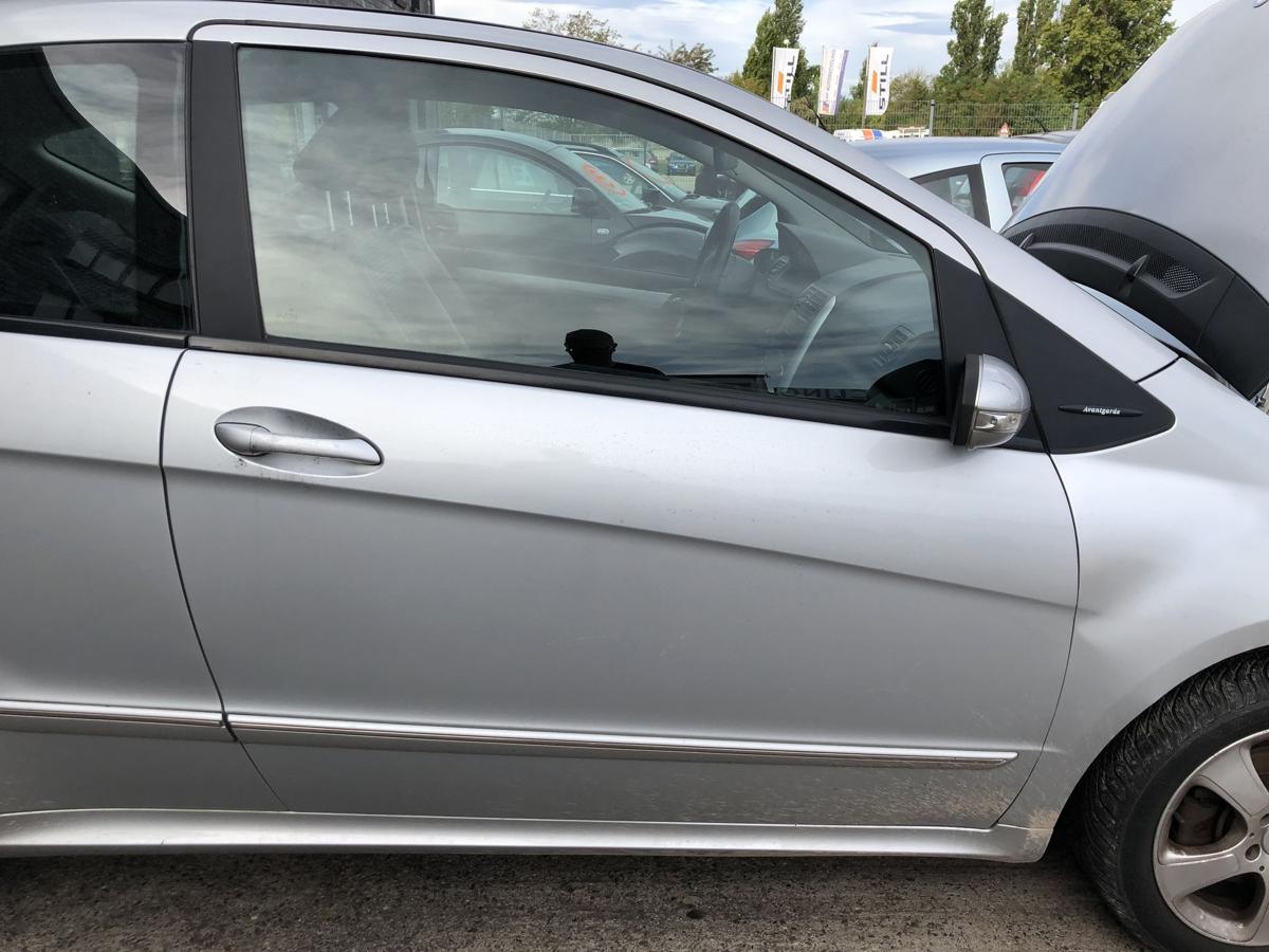Mercedes A Klasse W169 Tür vorn rechts Beifahretür Rost Falz 3 türer 761 silber