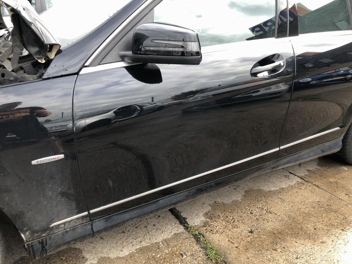 Mercedes C-Klasse W204 Mopf T&uuml;r vorn links Fahrert&uuml;r im Rohbau 040 Schwarz Uni