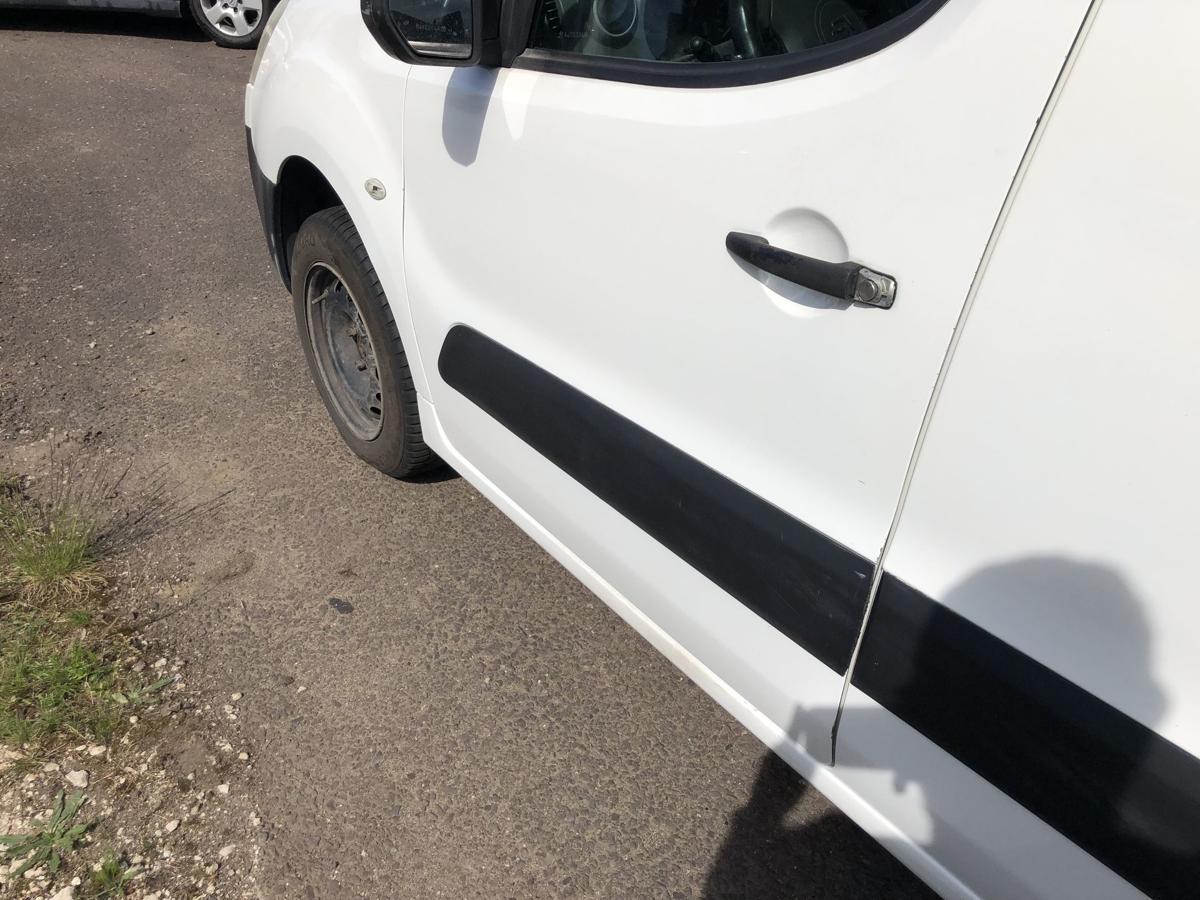 Citroen Berlingo B9 Kasten T&uuml;r vorn links Fahrert&uuml;r im Rohbau EWP weiss