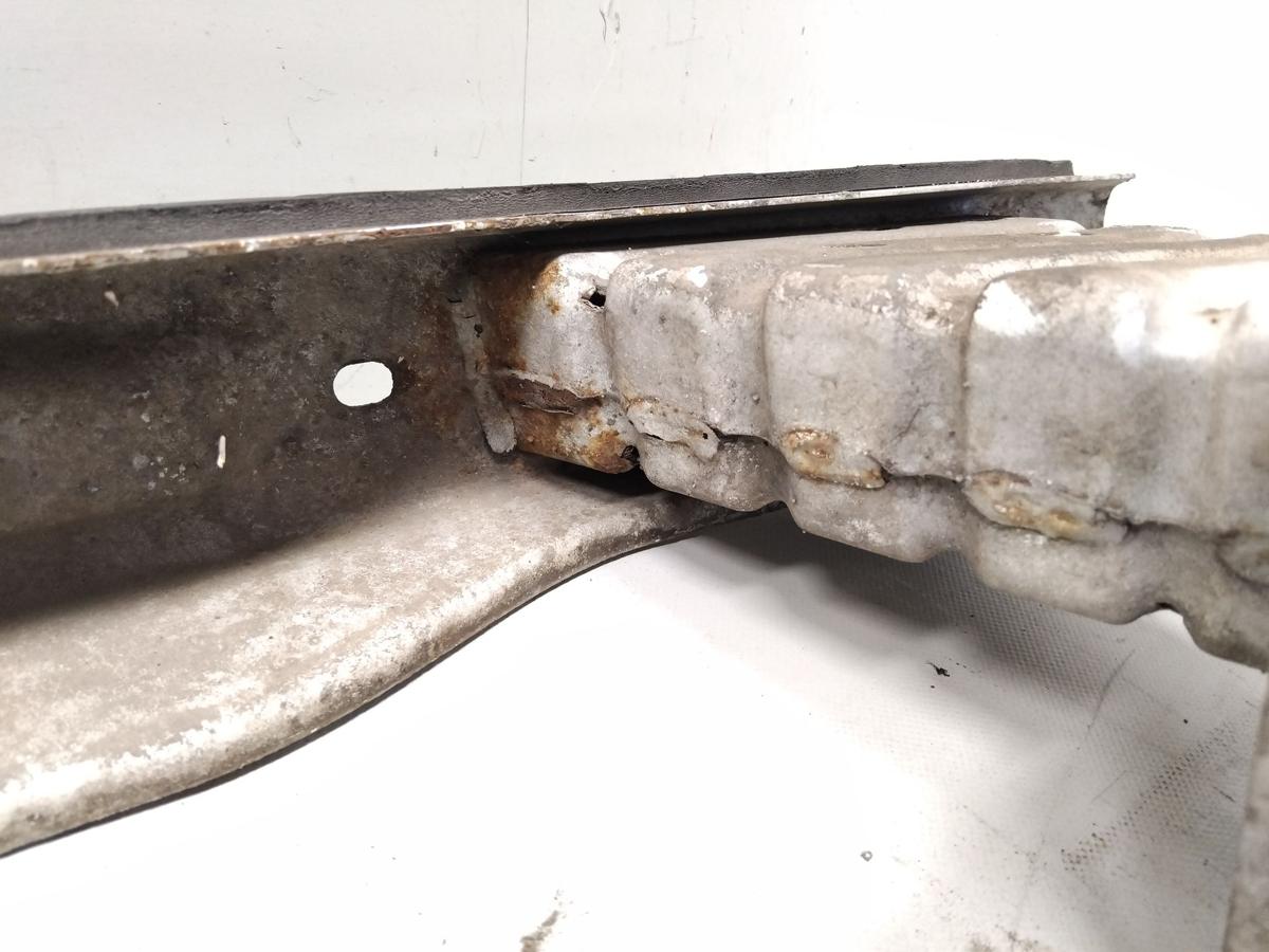 Opel Combo D original Tr&auml;ger Verst&auml;rkung Sto&szlig;stange Sto&szlig;f&auml;nger hinten Bj.2014