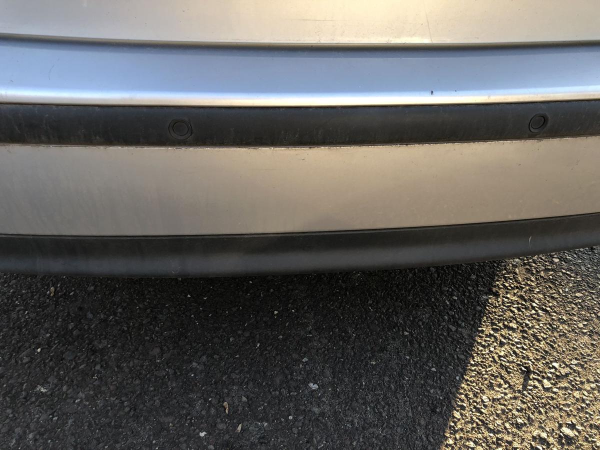 Saab 9-3 Typ YS3F Stossf&auml;nger hinten PDC Bumper silber Stossstange Limo